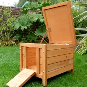 Hideaway Hutch